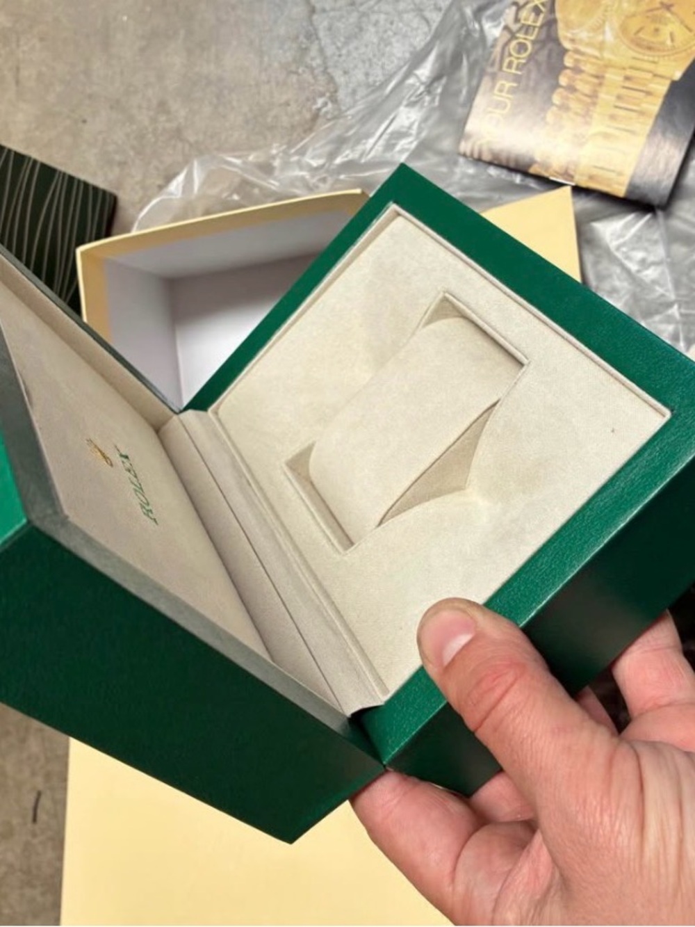 NEW REPLACEMENT Box - Picture 6 of 7